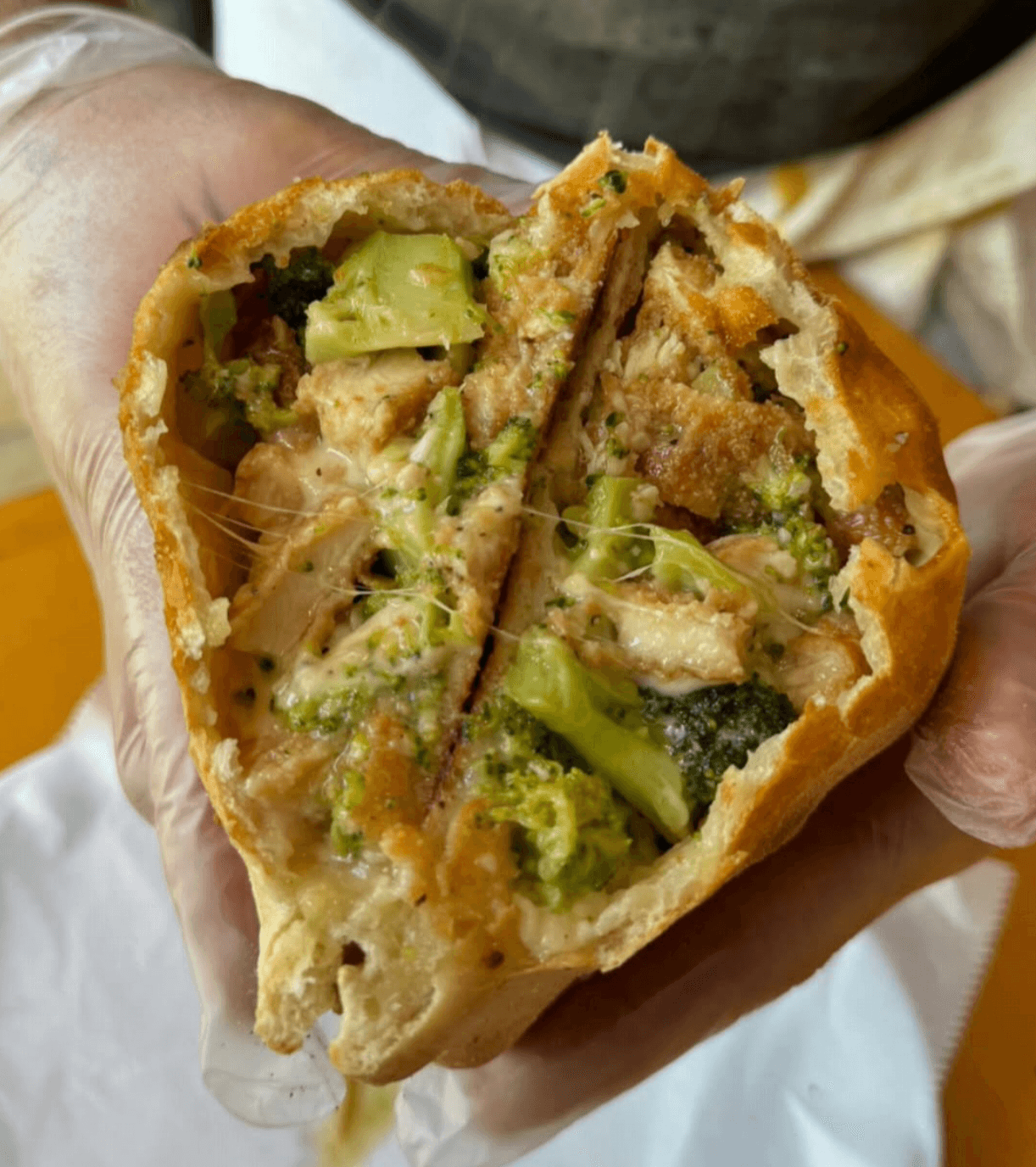 Addeo's Riverdale Pizzeria — interior