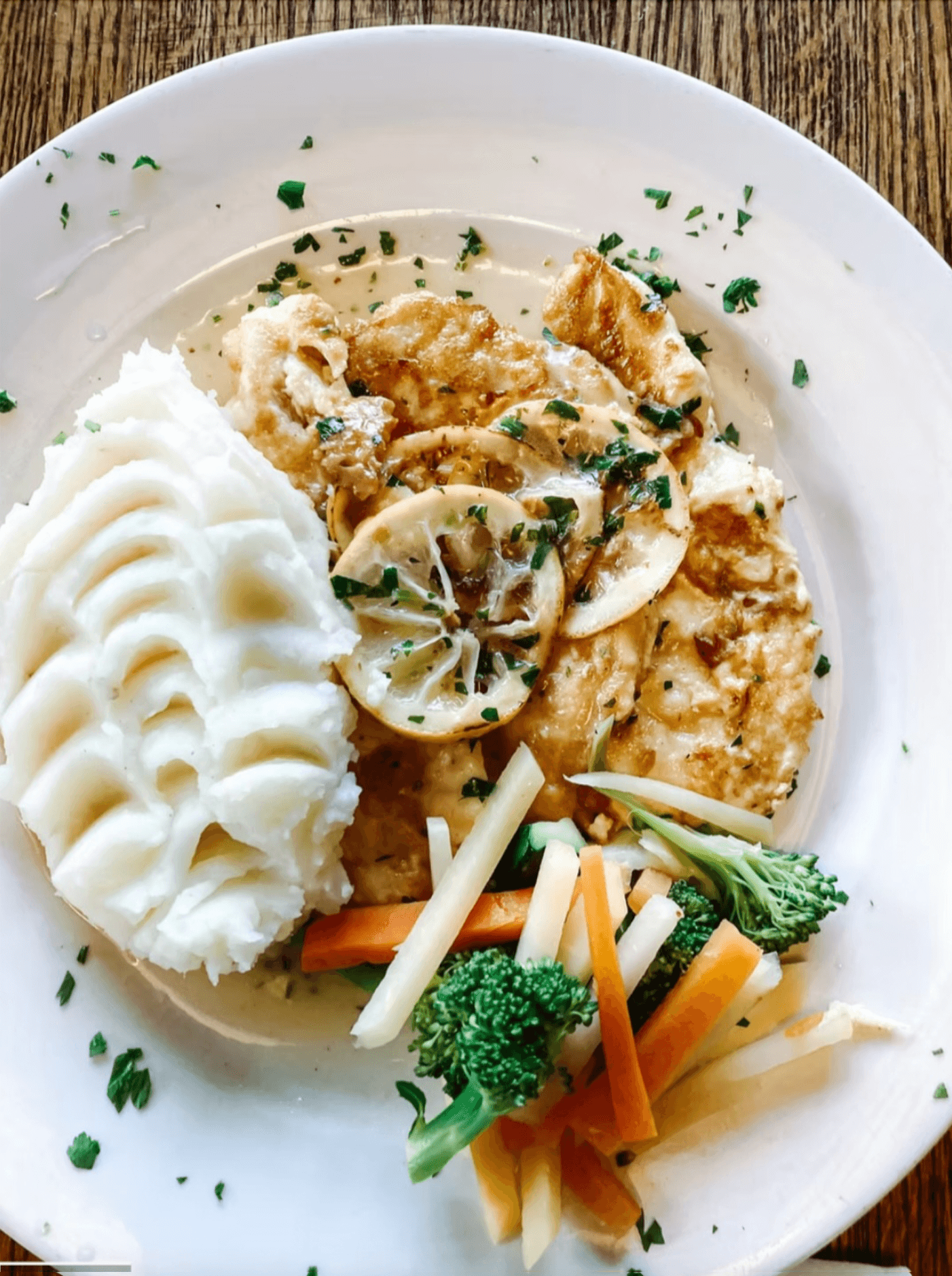 Connaughton's Riverdale Steakhouse — bar and dining