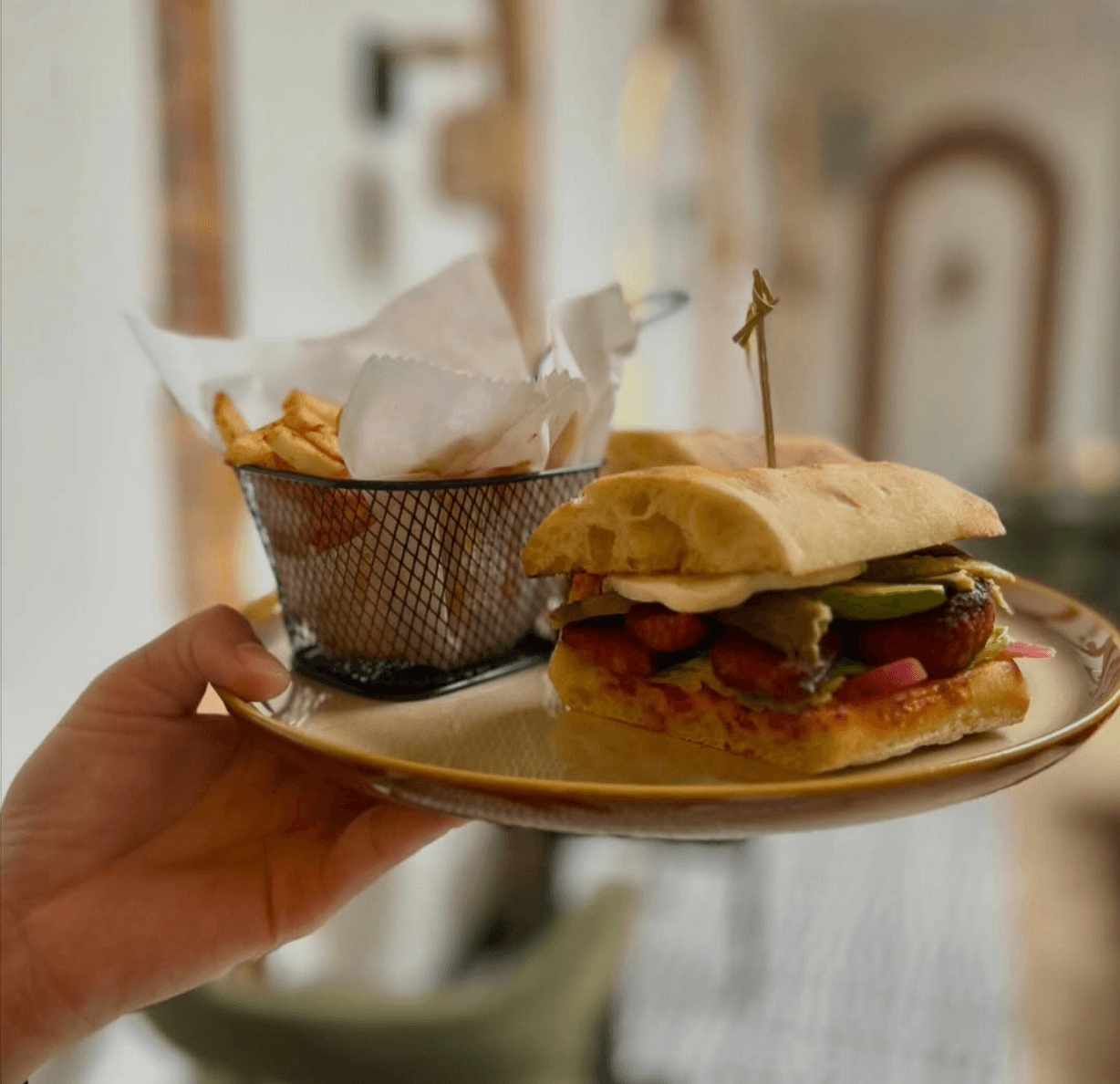 Sahra Mediterranean Cuisine — interior