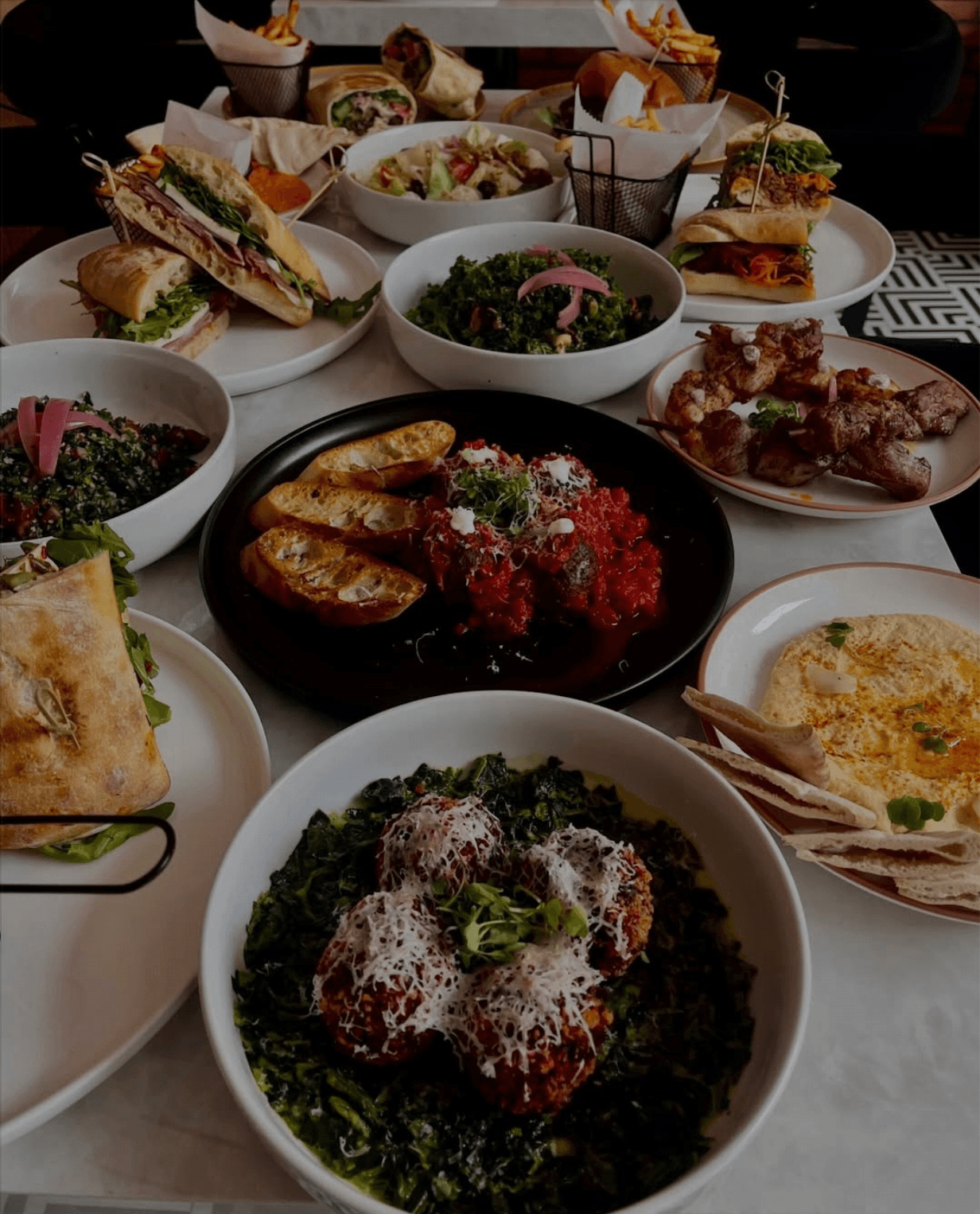 Sahra Mediterranean Cuisine — dining room